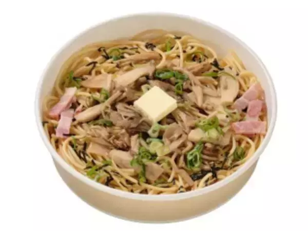 「今週新発売のコンビニパスタまとめ！『きのこの和風パスタ　大盛』、『ヤミ闇やみつき　イカ墨パスタ』など♪」の画像