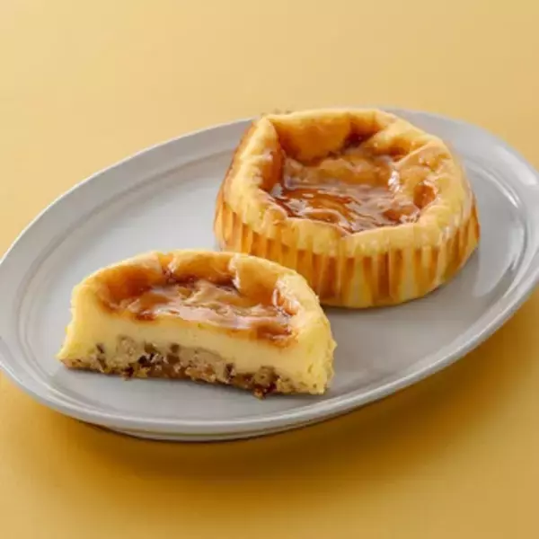 「今週新発売のファミマスイーツまとめ！『かぼちゃと紫芋のプチケーキ』、『フラン風プリンケーキ』など♪」の画像