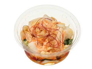 今週新発売のおつまみまとめ！『カルボナーラ風ポテマカサラダ』、『ラー油仕立てのピリ辛白菜』など♪