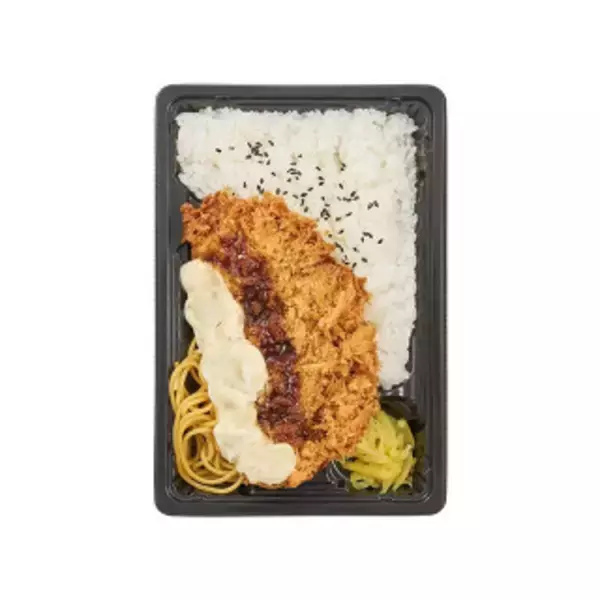 「今週新発売のボリュームのある食べものまとめ！『海老カツバラエティサンド』、『大きいボロニアソーセージ』など♪」の画像