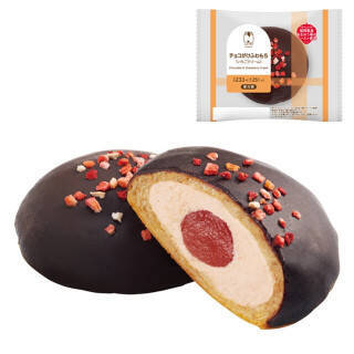 今週新発売のもちもちまとめ！『もちもち生地のいちごチョコクレープ』、『生パスタ　海老とバジルクリーム』など♪