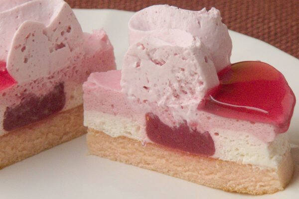 セブンのどらはクリスマス仕様！？　白に緑に赤が映える！：今週のコンビニスイーツランキング