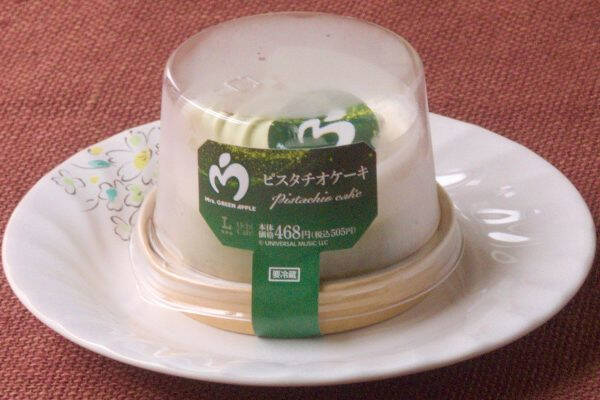 セブンのどらはクリスマス仕様！？　白に緑に赤が映える！：今週のコンビニスイーツランキング