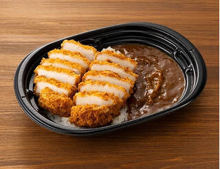 今週新発売のコンビニ寿司・コンビニ弁当まとめ！『ＢＥ：ＦＩＲＳＴ　ねぎ塩豚カルビ重　麦飯』、『てんこ盛！炒飯＆ソース焼きそば』など♪