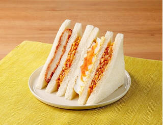 今週新発売の卵料理まとめ！『玉子かけごはん風おむすび』、『やみつき香味ダレのとろっと韓国風煮たまご』など♪