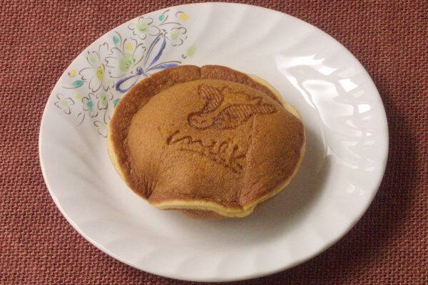 ファミマから冬の足音聞こえてきた！　大人の風味ラムレーズン！：今週のコンビニスイーツランキング