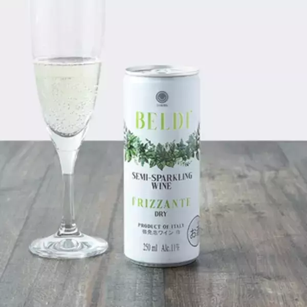 「今週新発売のドリンクまとめ！『カカオ　ムース　ラテ』、『アールグレイ　＆　クリーミー　ティー　ラテ』など♪」の画像