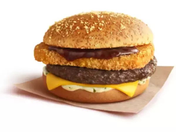 「今週新発売のジューシーな食べものまとめ！『サクレ　梨』、『山梨県産白桃のフロマージュタルト』など♪」の画像