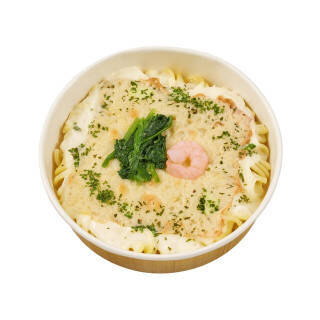 今週新発売のコンビニパスタまとめ！『生パスタ　明太クリーム』、『あさりのクリームスープパスタ』など♪