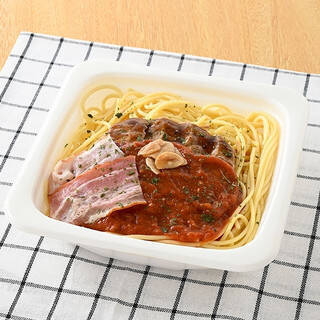 今週新発売のコンビニパスタまとめ！『明太クリームスープパスタ』、『コク旨トマトハンバーグパスタ』など♪