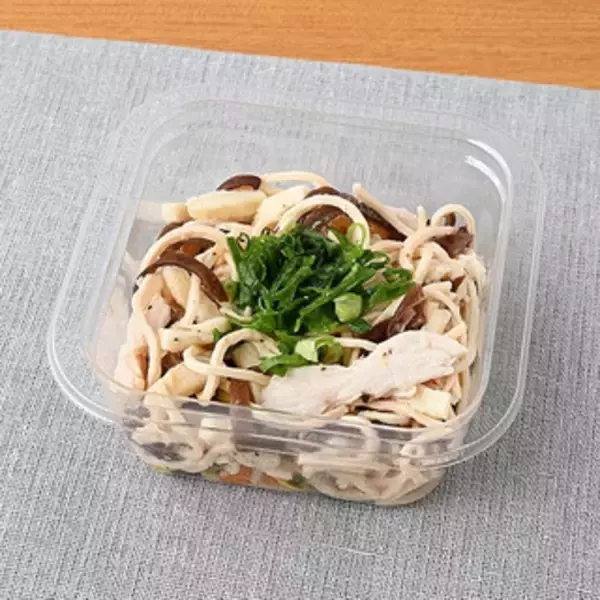 「今週新発売のファミマお惣菜まとめ！『ピリ辛生芋こんにゃく』、『山賊焼』など♪」の画像