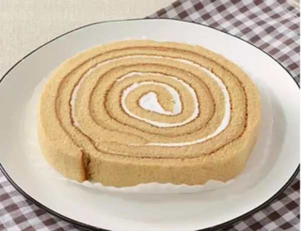 「今週新発売のスイーツまとめ！『ふわもち生シフォン　焼き芋』、『とろ生チーズケーキ　塩キャラメル』など♪」の画像