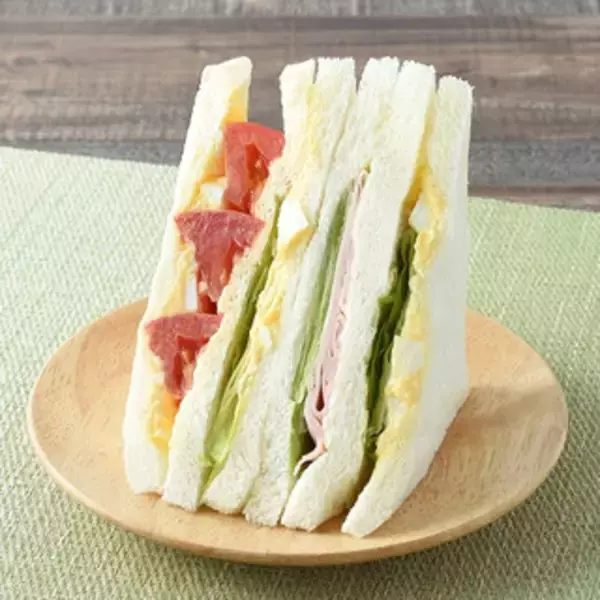 「今週新発売のトマト料理まとめ！『リコピンが摂れる　トマトグミ』、『冷製パスタ　トマトと生ハムとチーズ』など♪」の画像
