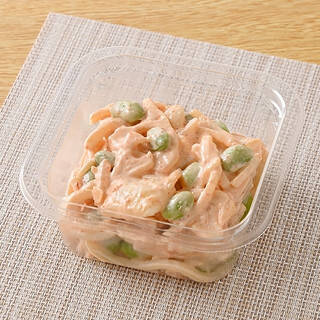 今週新発売のファミマお惣菜まとめ！『一番だしと牛肉の旨味いも煮』、『香ばしく脂がのった銀鮭ハラスの塩焼き』など♪