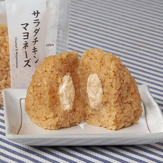 今週新発売のファミマおにぎりまとめ！『大きなおむすび　野沢菜たくあん』、『もち麦入り　枝豆こんぶ』など♪