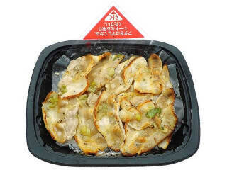 今週新発売の塩味まとめ！『とろ生チーズケーキ　塩キャラメル』、『ポテトチップス　味付けは、塩だけ。』など♪