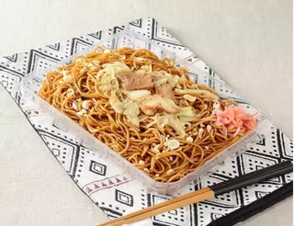 「今週新発売のボリュームのある食べものまとめ！『ふんわりサンド　コロッケ＆カレーポテトサラダ』、『クランブルカスタードデニッシュ』など♪」の画像