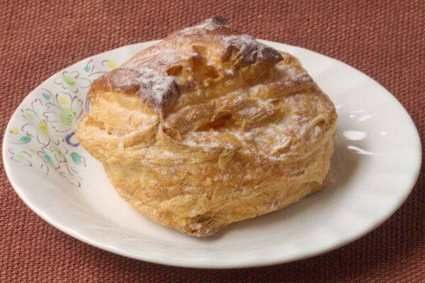 ローソンまろやかカスタード！　3つのおいしさで上位席巻！：今週のコンビニスイーツランキング