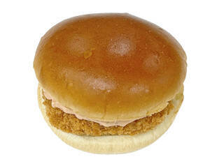 今週新発売のセブンイレブンパンまとめ！『よくばりサンド　カラーチョコ＆ホイップ』、『クロワッサンマロンクリーム』など♪