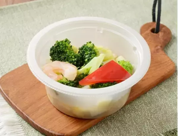 「今週新発売のおつまみまとめ！『サクポテ　トリュフ塩風味』、『たんぱく質が摂れる　温玉キムチ納豆』など♪」の画像