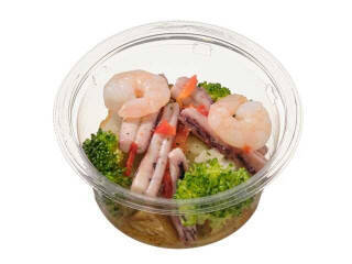 今週新発売の海老まとめ！『具！おにぎり　まるで海老天丼』、『いかと海老ブロッコリーオリーブオイル仕立て』など♪