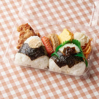 今週新発売の昆布まとめ！『香るゆず七味チキン』、『だし入り醤油ご飯　海苔佃煮　昆布入り』など♪