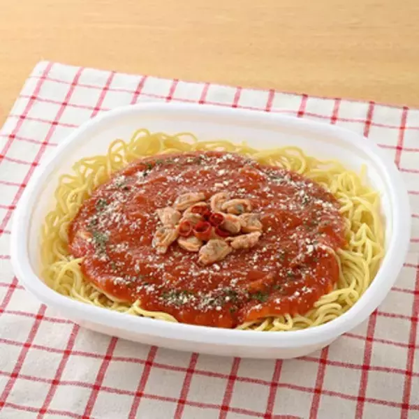 「今週新発売のパスタまとめ！『生パスタ　ミートカルボナーラ』、『だし香るねばりっこパスタサラダ』など♪」の画像