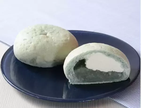 「今週新発売のローソンパンまとめ！『チョコチップメロンパン　ホイップ＆チョコチップ』、『ふっくらもっちブール　あんホイップ』など♪」の画像