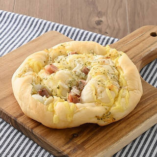 今週新発売のマヨネーズ味まとめ！『大きなおむすび　生たらこと明太子マヨネーズ』、『ベーコンマヨデニッシュ』など♪