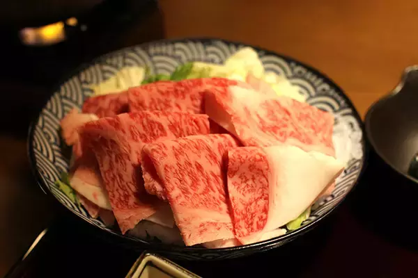 「ロッテアライリゾートは外国人が憧れる人気リゾートホテル 冬も夏も楽しめるアクティビティも充実」の画像