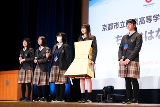 10万人から選ばれた中高生がアイデアで勝負　第21回クエストカップ全国大会
