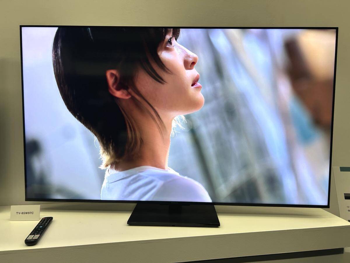 『沈黙の艦隊』吉野監督が驚いた「ここまで出てしまうのか」　パナソニック、黒に挑む2026年ビエラを披露