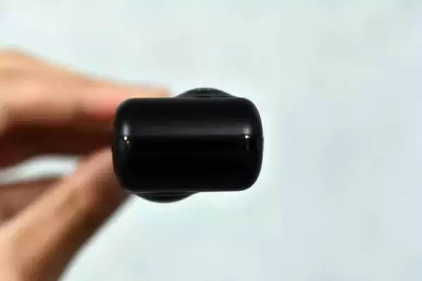 「iPhone直挿しの360度カメラ「Insta360 Nano S」発表マルチビュー動画生成、ビデオ通話対応など高機能化」の画像