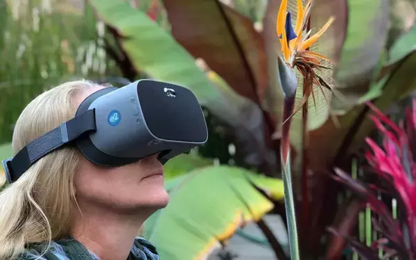 「VR×AIでセラピー、視覚障害者を支援するAR/VRデバイスなど – 起業家医師から見た医療×VRのいま」の画像