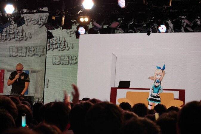 「10年後も、一緒にVTuberをやっていたい」ミライアカリ 1周年記念ライブで見えた“思い”