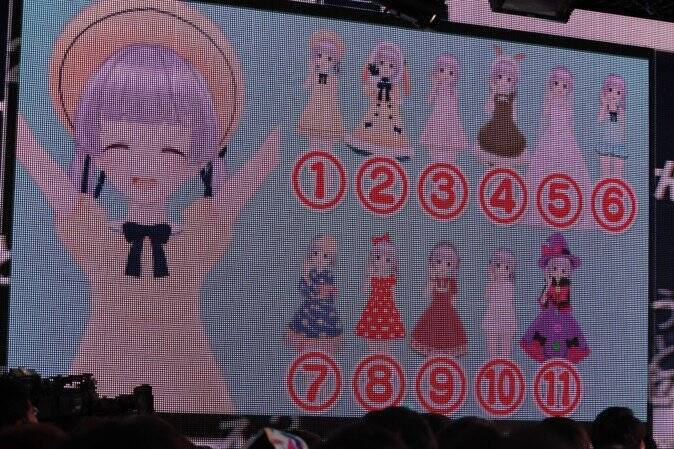 「10年後も、一緒にVTuberをやっていたい」ミライアカリ 1周年記念ライブで見えた“思い”