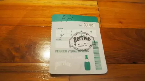 「【体験レポ】ドリンクを楽しみながら、VRで空中散歩をして海外旅行気分」の画像