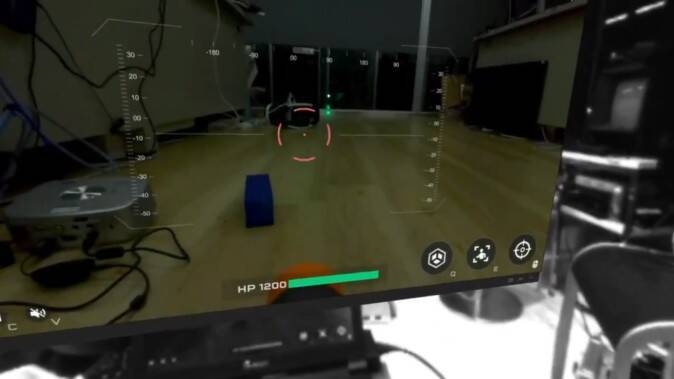 まるでFPSかコックピットのよう。「VRの中からロボットを操作する」動画が話題に