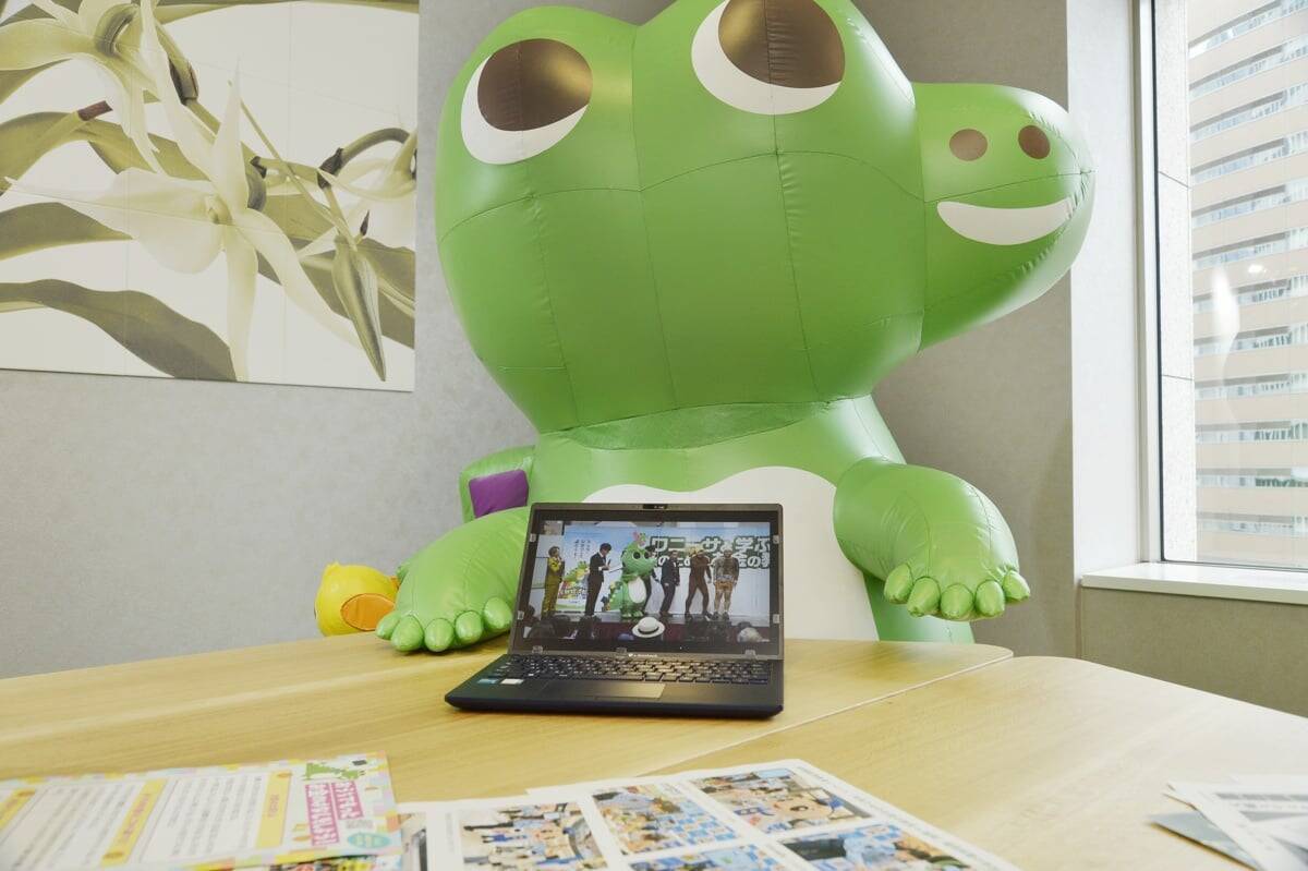 デジタル時代に高まる「お金の教育」の重要性、金融庁のワニーサが全国行脚で実施するイベントとは