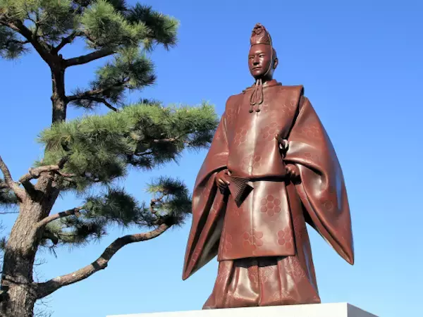 田沼意次は何をした人物？改革の内容や時代背景も解説