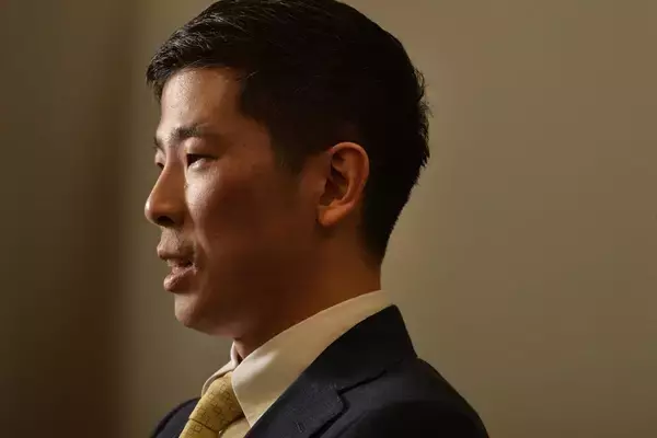 「ベースに根付くのは伝説的投資家の手法、スパークスAM・春尾卓哉氏が実践する「ロング・ショート戦略」の本質」の画像