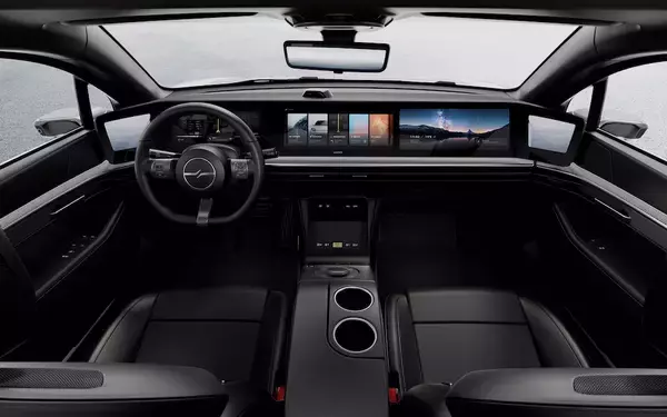 「ソニーが本気で行うEV開発。第1弾の「VISION-S Prototype」はどんな車？」の画像