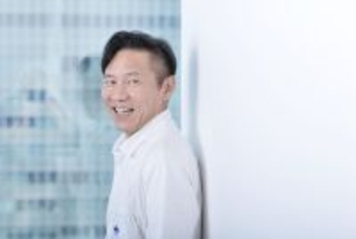 資産2.5億円を突破、お笑い芸人・オモロー山下さんは「現実逃避」によって投資で成功した