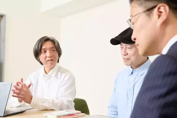 「乙武洋匡が金融指南書の制作陣と考える、これからの金融教育に求められるものとは？」の画像