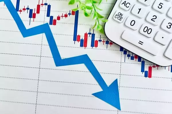 株価が値下がりしたときの行動は？