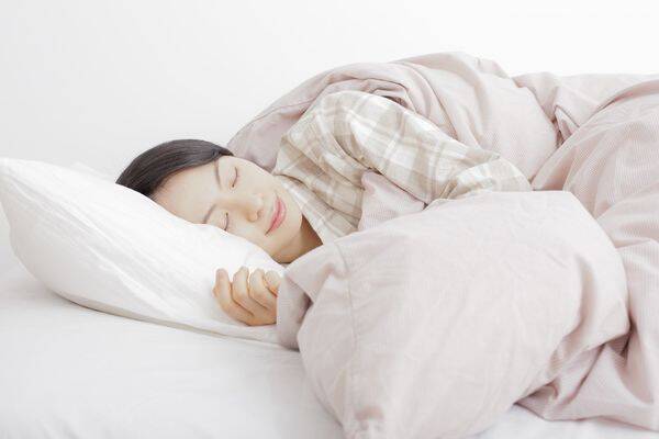 気づいたらお昼 休日に 寝だめ をしてしまう社会人は19 5 17年10月7日 エキサイトニュース