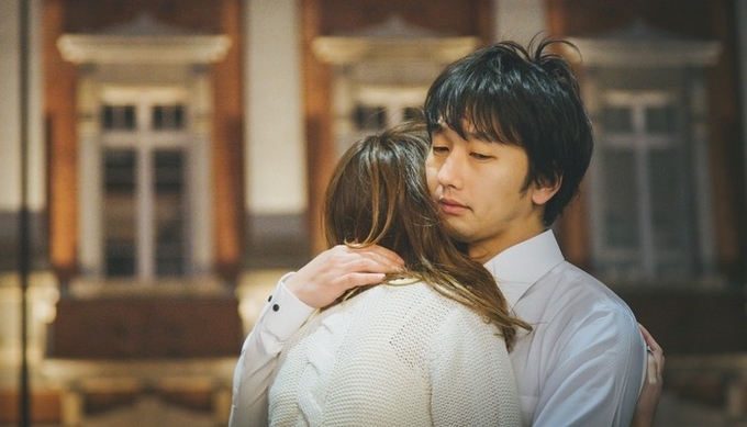 付き合ってないのにキス 友達以上恋人未満の キスフレ がいる人はなんと6 3 つらいことを忘れられる 15年10月3日 エキサイトニュース