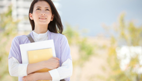 女子大生がファッションで悩んでいることtop5 1位 服を買うお金がない 17年6月16日 エキサイトニュース