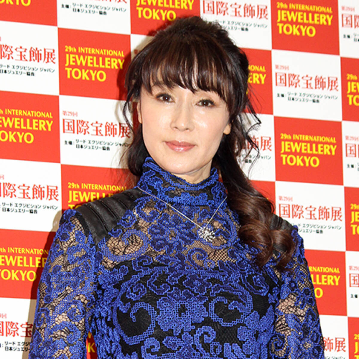 浅野ゆう子の晩婚 生活が知りたい と講演依頼が殺到中 18年1月28日 エキサイトニュース