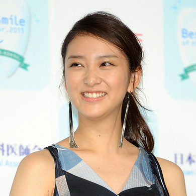 デキ婚女優 野波麻帆がドラマ降板で 茨の道 13年1月8日 エキサイトニュース